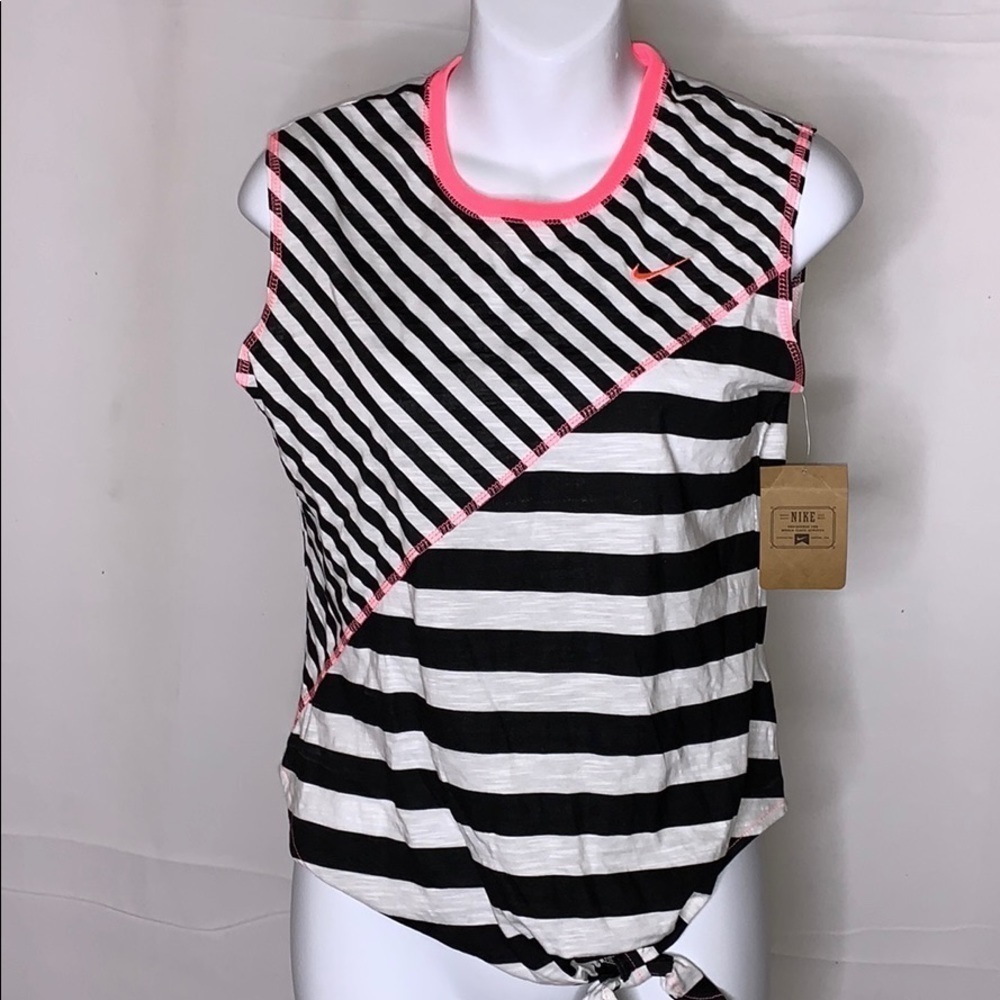 NWT Nike women’s sleeveless tie shirt size - L